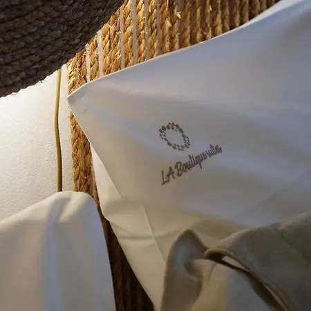 Διαμέρισμα L A Boutique With Private Hot Tub Καλαθάς