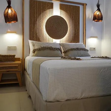 L A Boutique With Private Hot Tub