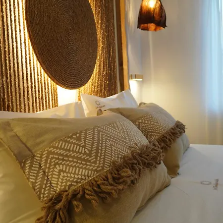 Apartment L A Boutique With Private Hot Tub *